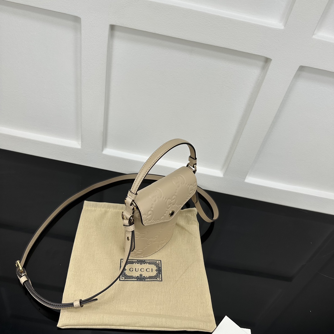 Gucci Satchel Bags